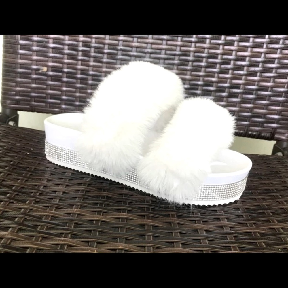 Women’s rhinestone sandals
